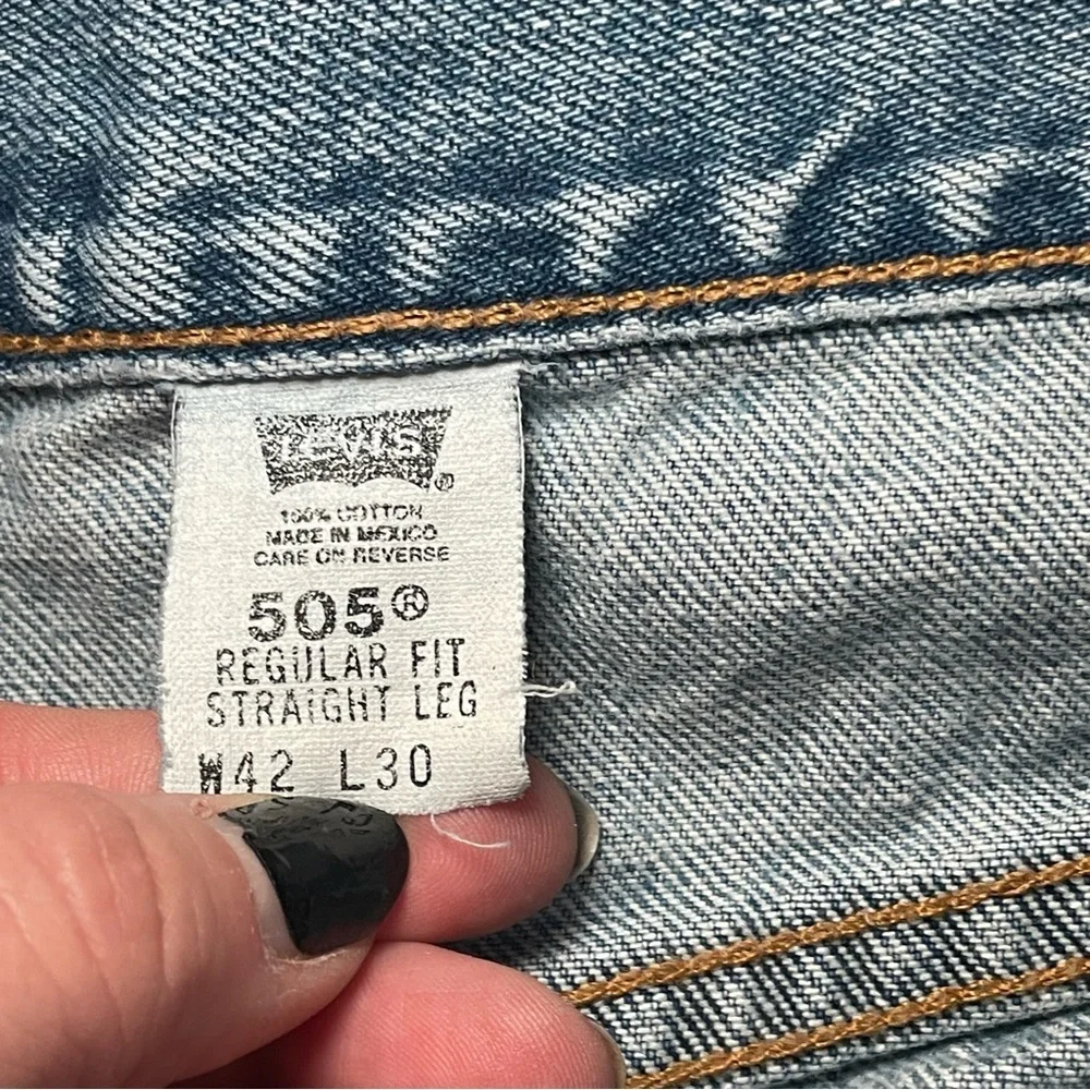 Vtg 90s LEVI LEVI’S 505 Men’s 42x30  Denim Jeans Medium Wash Classic Casual READ